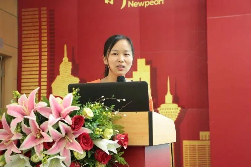 三水新明珠两名员工分获白坭镇“十佳青年职工”、“优秀青年”称号