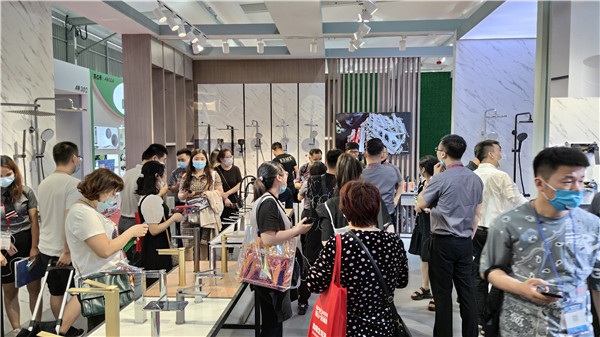 迭代重塑·赋能共进 | 匠心御品卫浴闪耀亮相2021上海厨卫展   