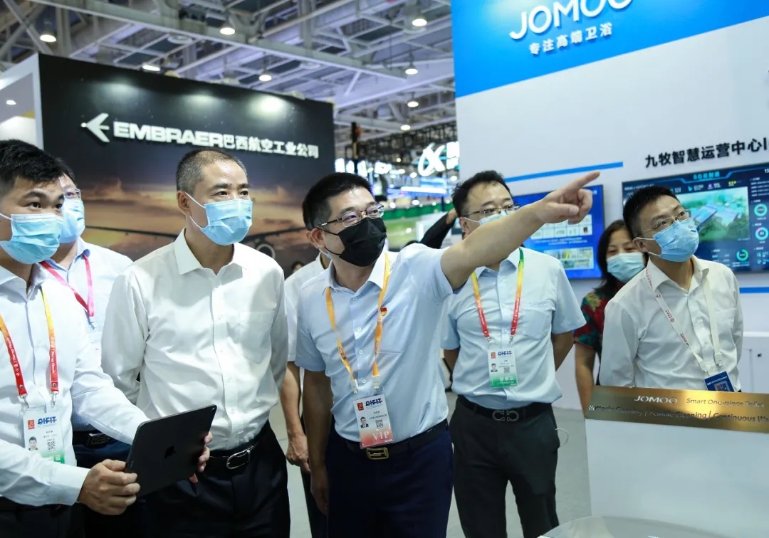 数字化产业先锋！工信部部长点赞九牧！