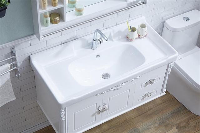 简欧浴室柜设计 兼具气质颜值和实用功能