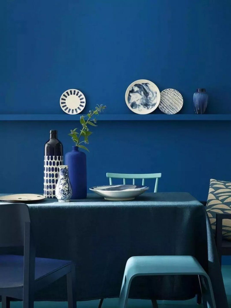 欧福莱瓷砖|2020代表色经典蓝 抚平你的焦虑症_2