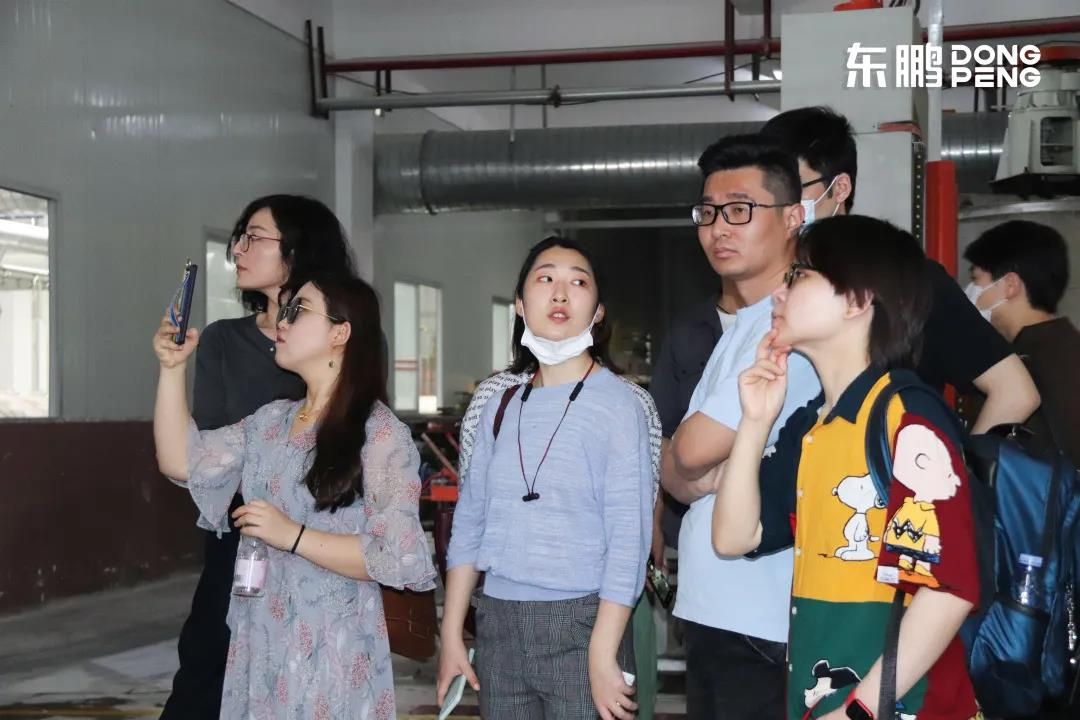 吴晓波频道团队走进东鹏整装卫浴，探索民族企业新动能3.jpg