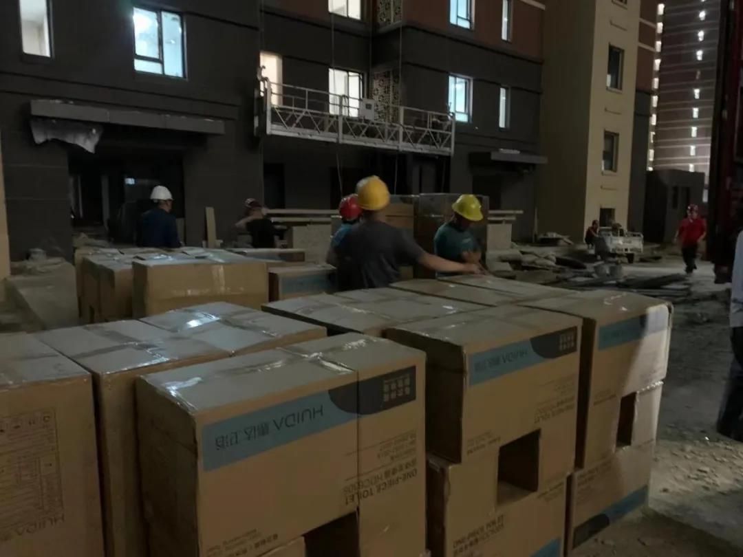 惠达卫浴挑灯夜战雄安新区，献礼建党百年 (4).jpg