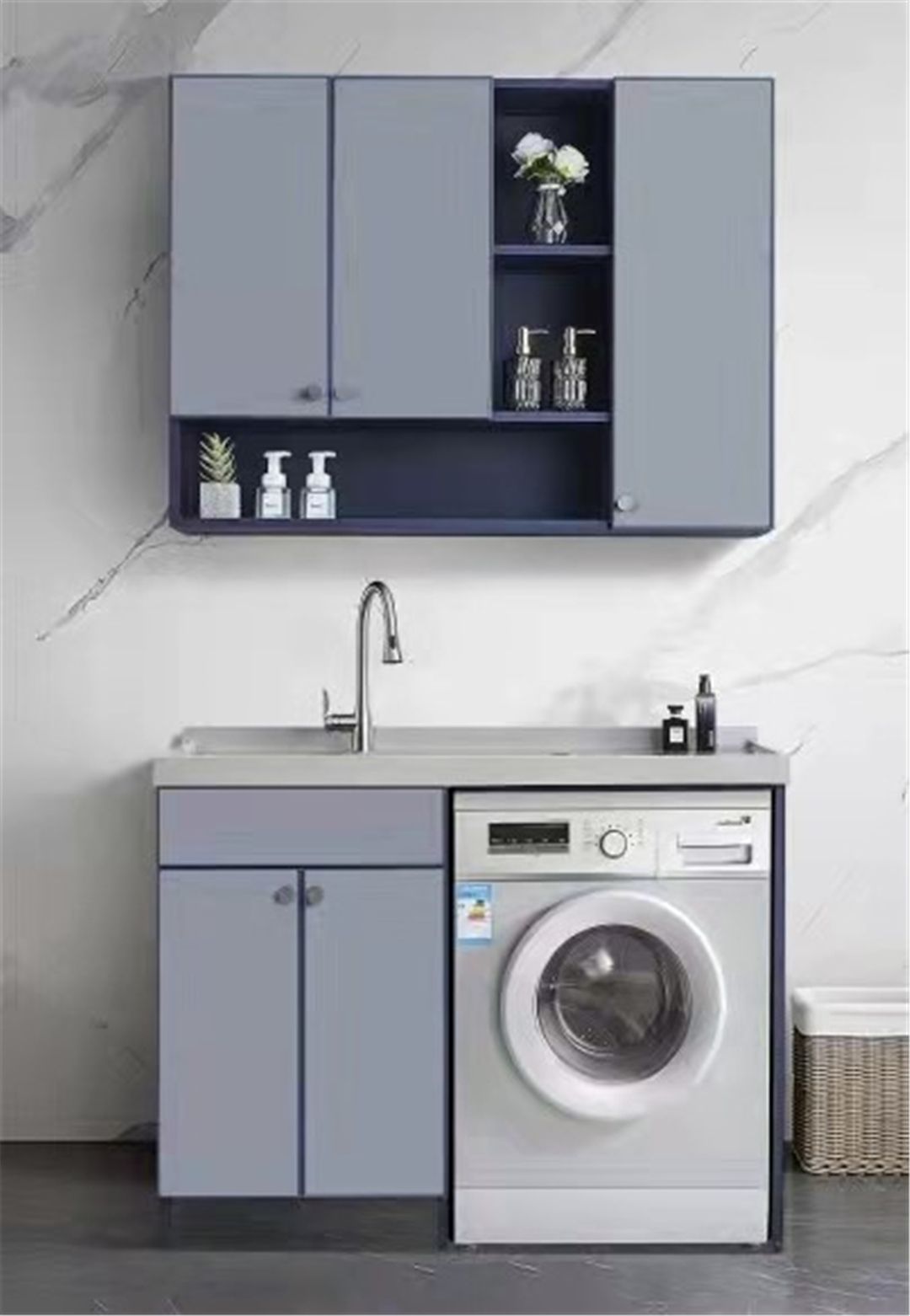 1630976069780589.jpg 惠达卫浴全国首个定制阳台柜加工站揭牌试运营5.jpg