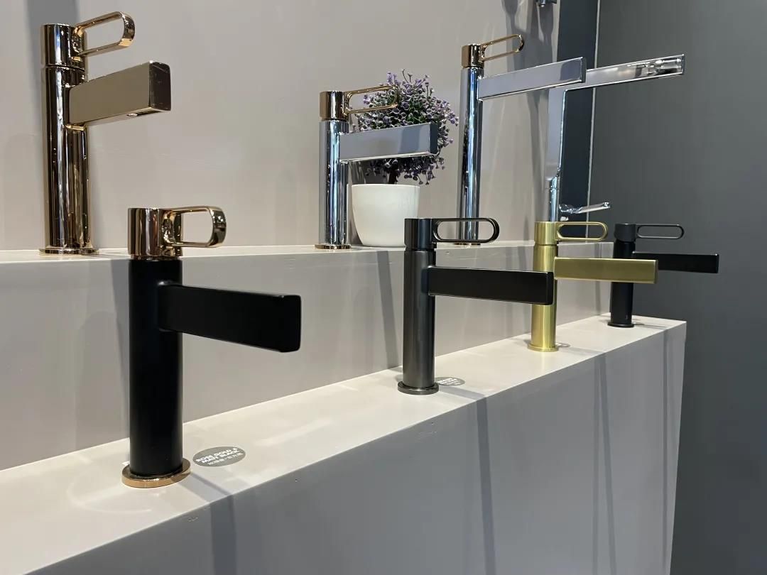 1634298423575468.jpg 华艺卫浴惊艳亮相第130届广交会8.jpg