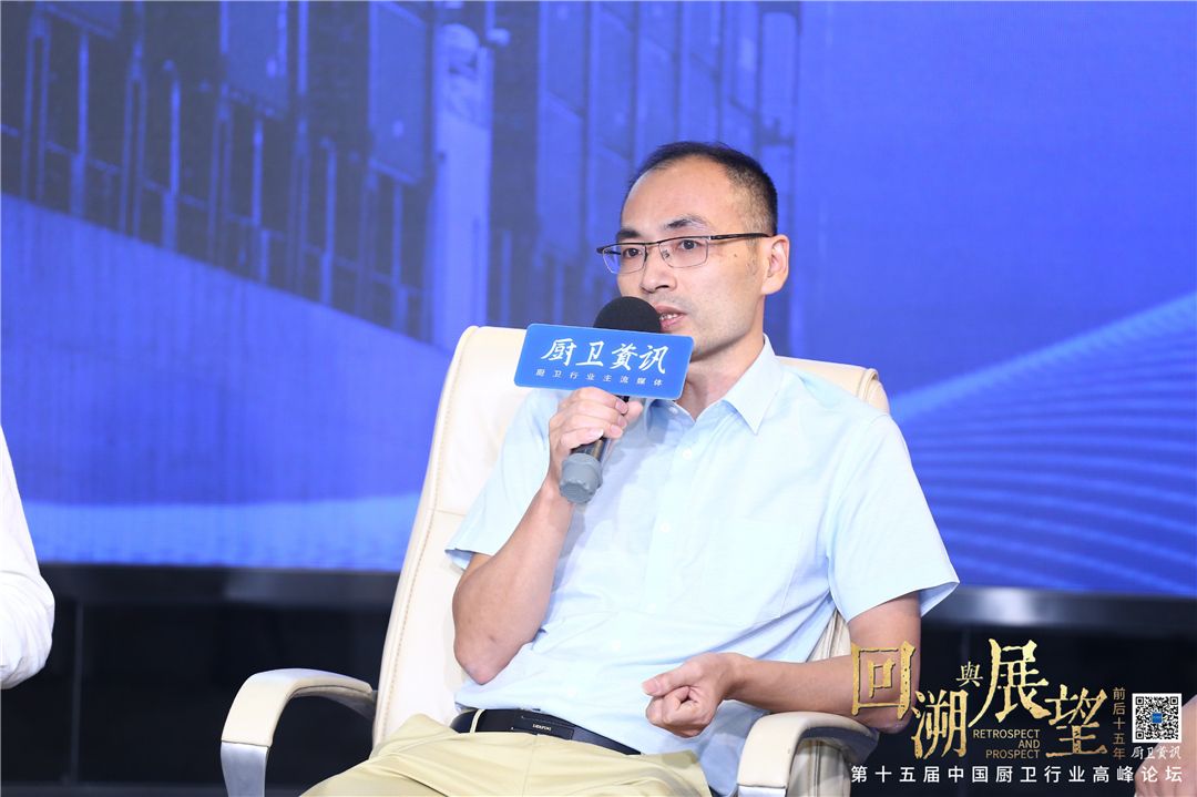 美隆儿童卫浴入选卫浴行业15年15个品类冠军 (1).JPG